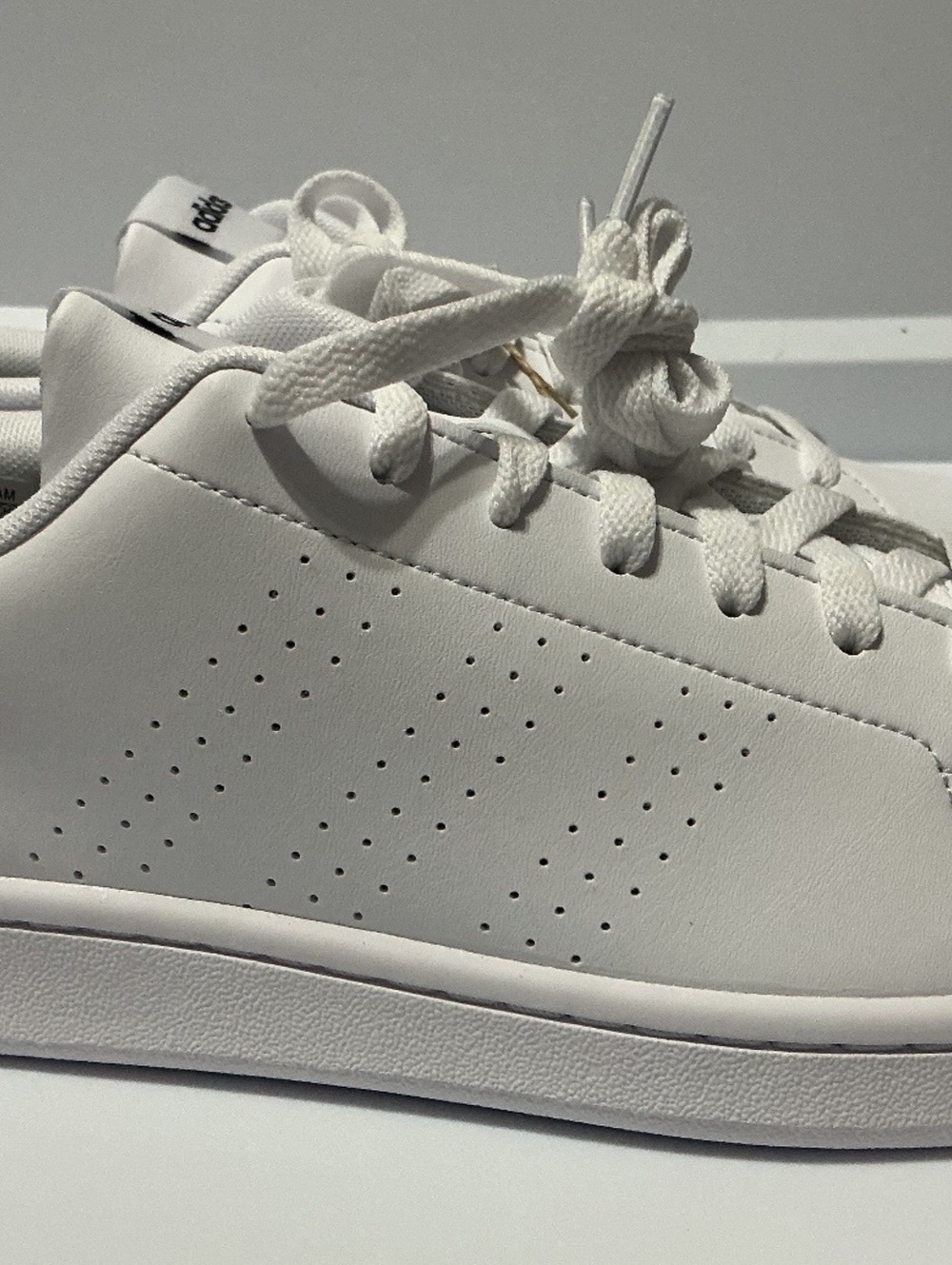 Adidas Advantage Men's White Leather Sneakers Size 9